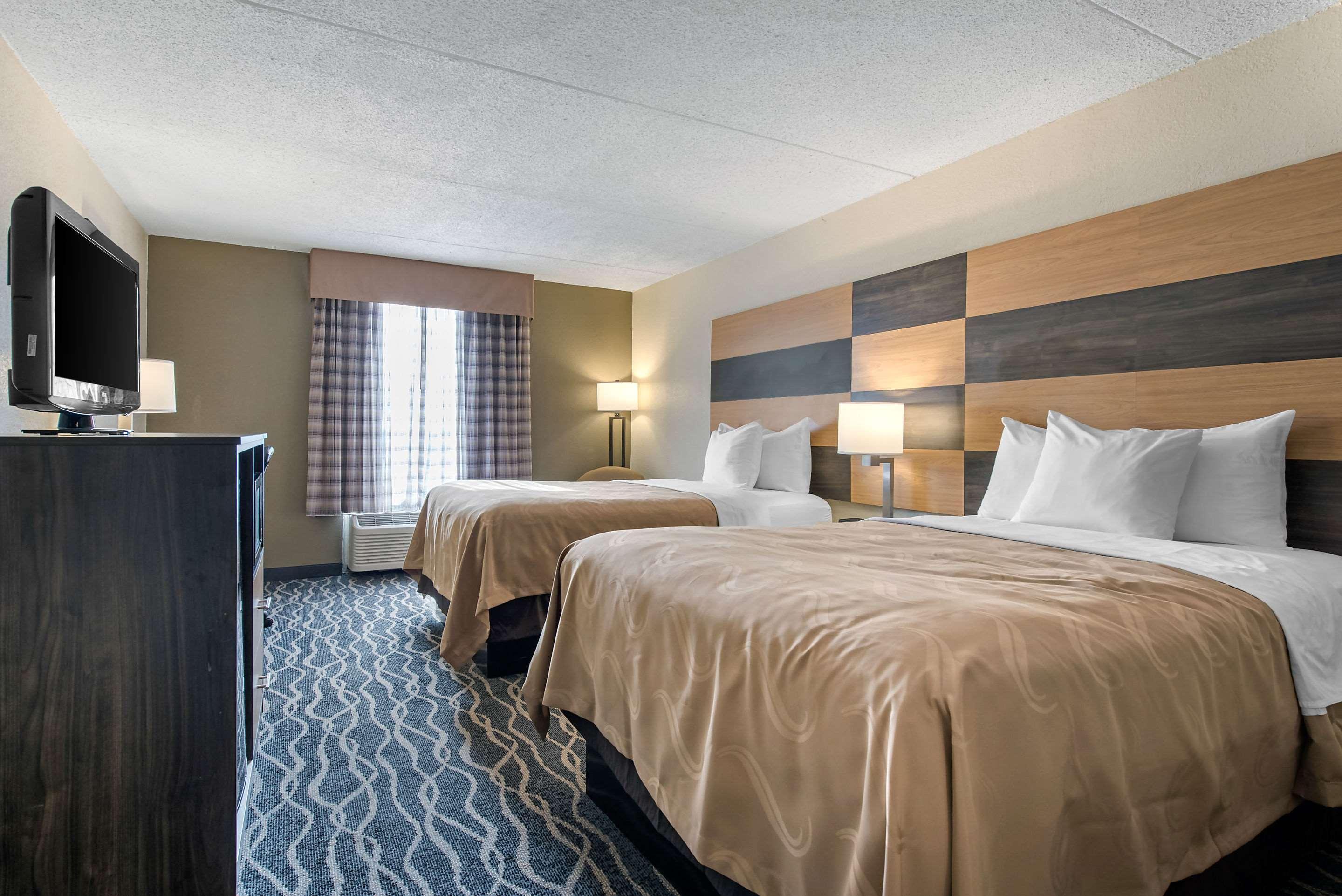 Quality Inn & Suites Lafayette I-65 Exterior photo